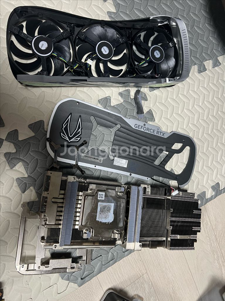 조텍 rtx4090 쿨러히트싱크백플--1