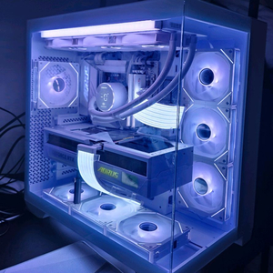 9800X3D RTX5090 마스터 화이트PC 이미지