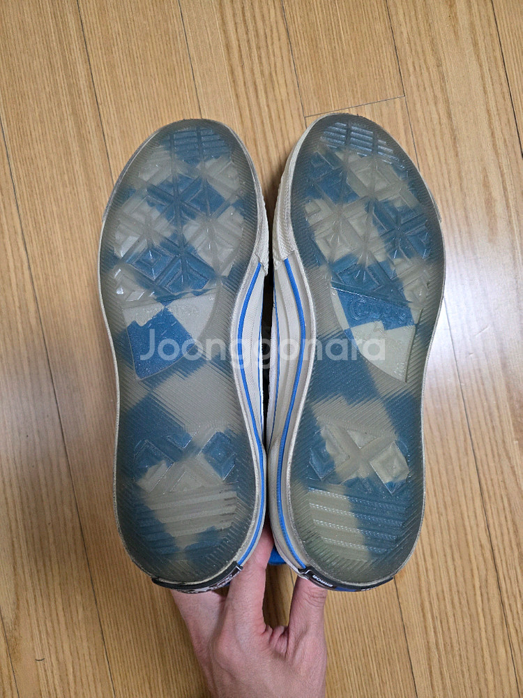 컨버스 x 아더에러 척 70 하이 화이트 270 사이즈--5