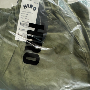 히로 블랭크 와이드 치노팬츠 120사이즈 새상품