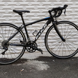 후지 로드 자전거 팝니다.