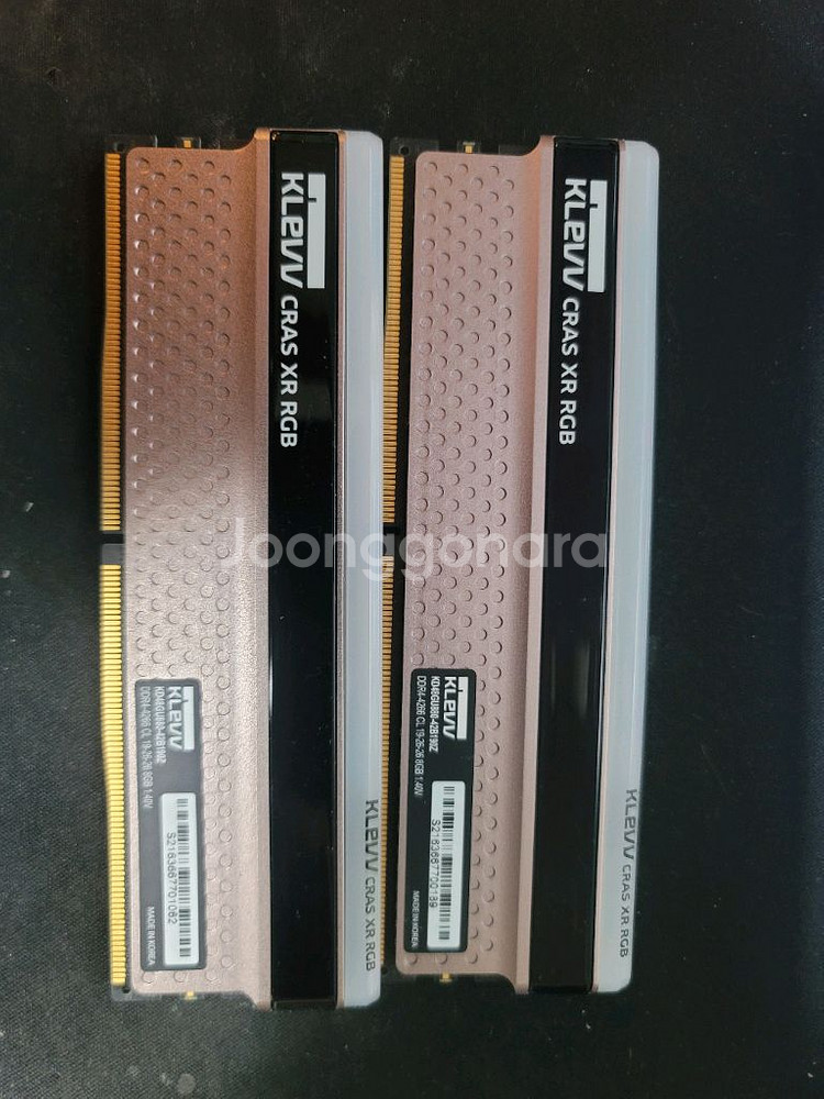 ddr4-4266 고클럭 메모리 램 8기가 2개--0