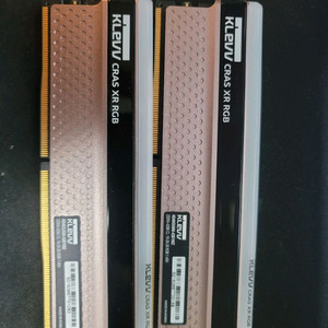 ddr4-4266 고클럭 메모리 램 8기가 2개