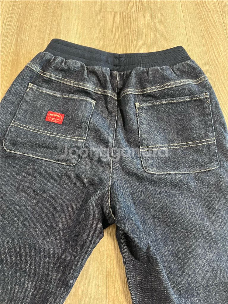 뉴발란스 키즈 데님 바지 스트라이프 티 150--2