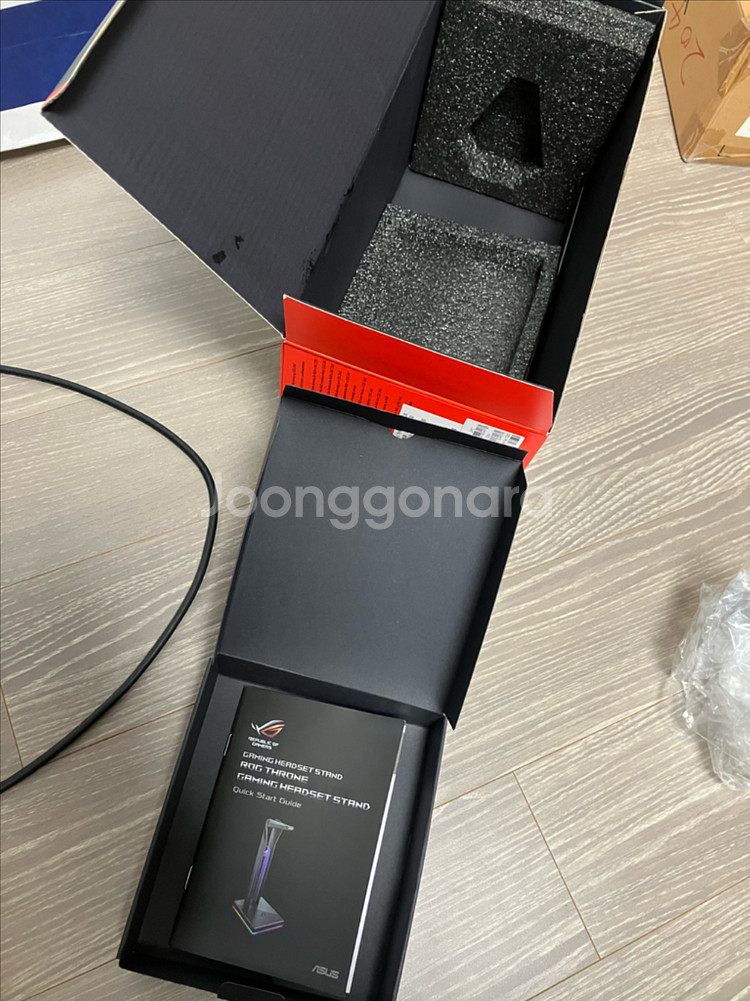 ASUS ROG THRONE 게이밍 스탠드--2
