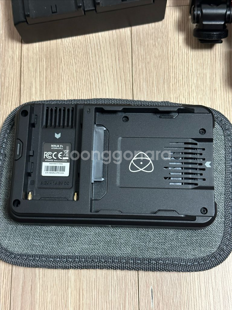 아톰X 카메라 + 배터리 3개 + 충전기 세트--1