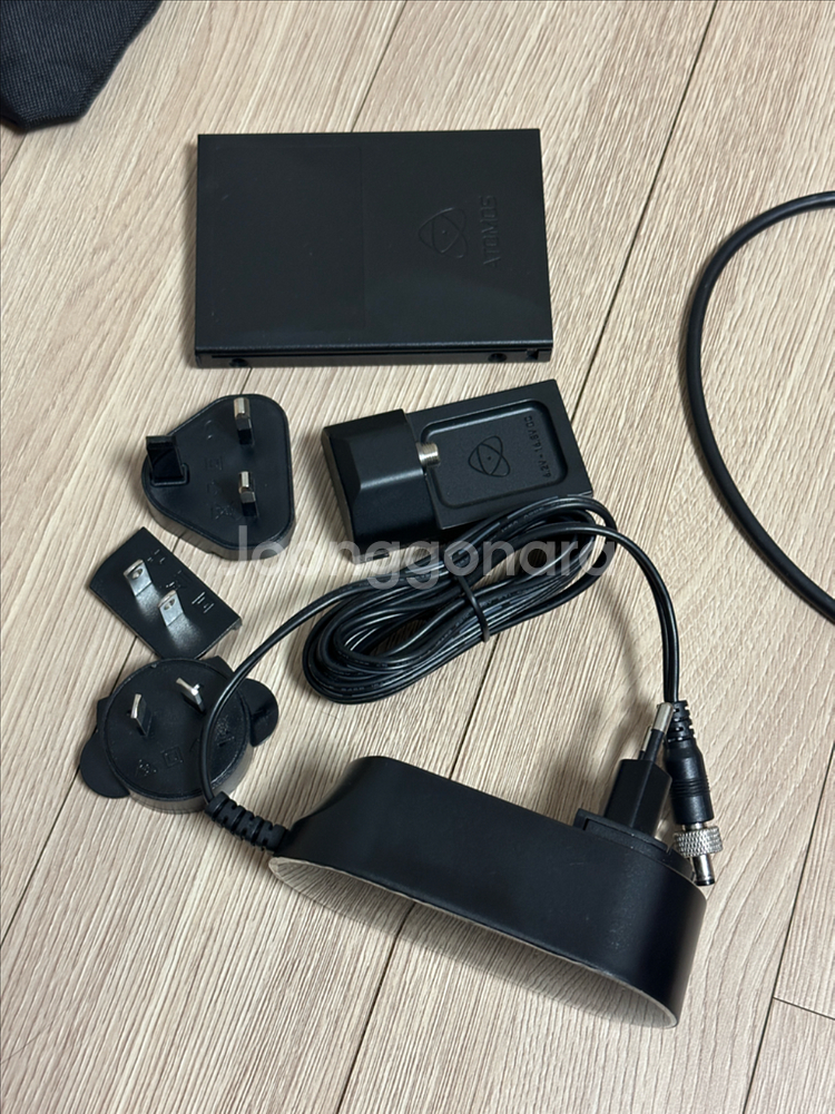 아톰X 카메라 + 배터리 3개 + 충전기 세트--5