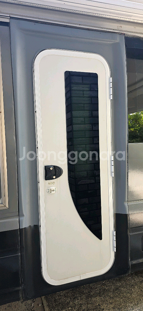 카운티 캠핑카 숏바디.04년11만. 1종운전가능.2700만원--4