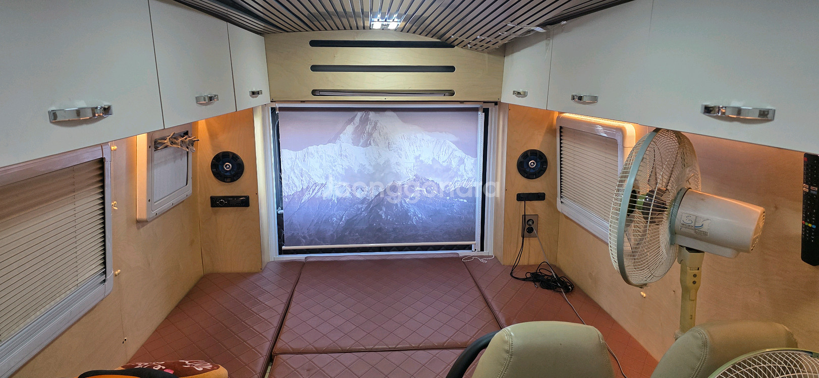 카운티 캠핑카 숏바디.04년11만. 1종운전가능.2700만원--5