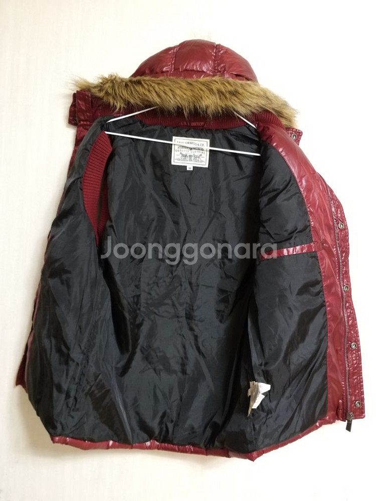 여성 리바이스 패딩조끼 (박시95-100)--2