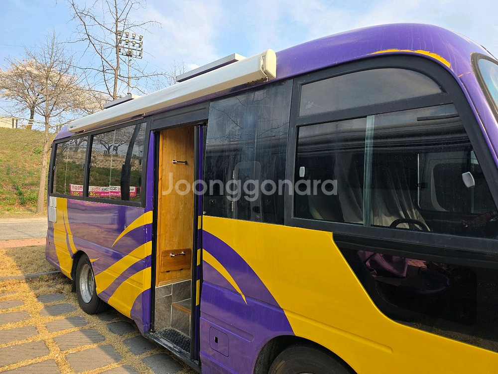 카운티 캠핑카 숏바디 05년식 19만키로.1500만--2