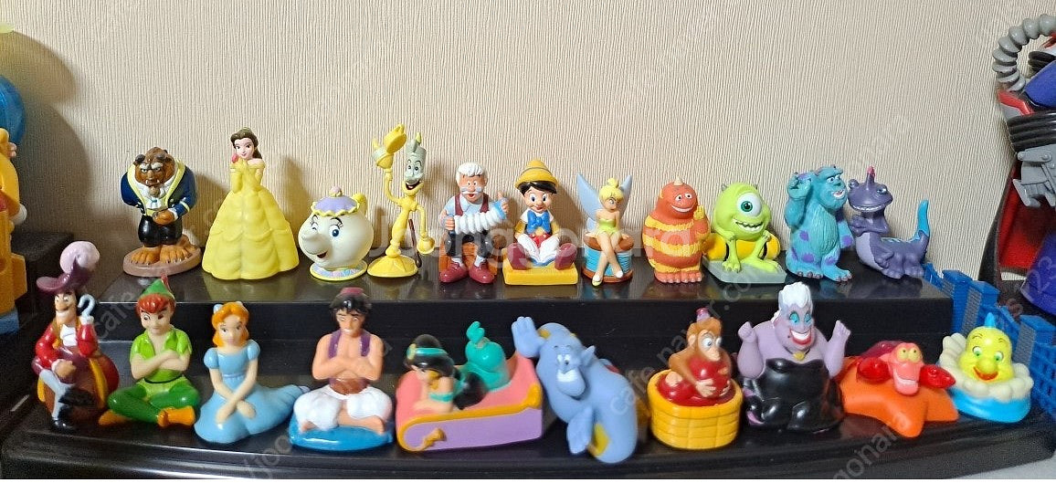 디느니12 미키도널드 토이스토리 니모 알라딘 푸우 피규어--8