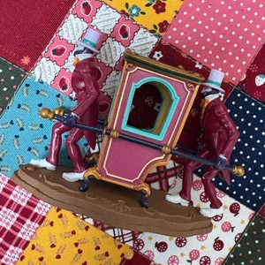 지브리 센치행 가오나시 토미카 , 키링 , 마녀 피규어..? 일괄판매