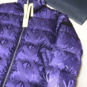 디올 다이아몬드 패딩 이미지