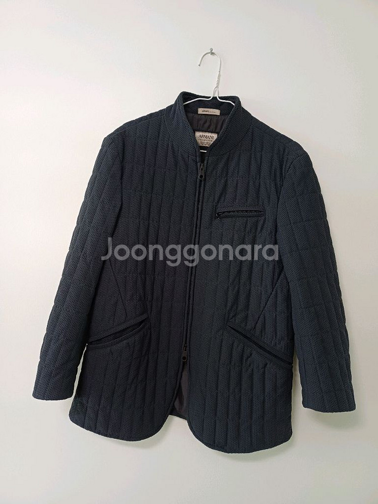 여성 아르마니꼴레지오니 간절기 누빔자켓 (새상품급.스판95)--0