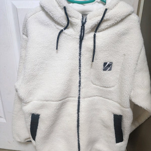 양털후리스 후드 집업 점퍼160사이즈 새상품