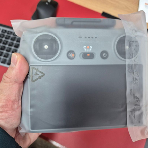 DJI rc2 조종기 미사용 제품입니다