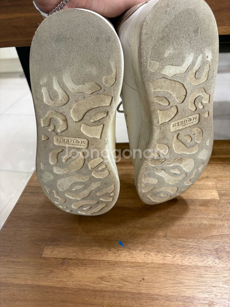 알렉산더 맥퀸 스니커즈 41사이즈--4