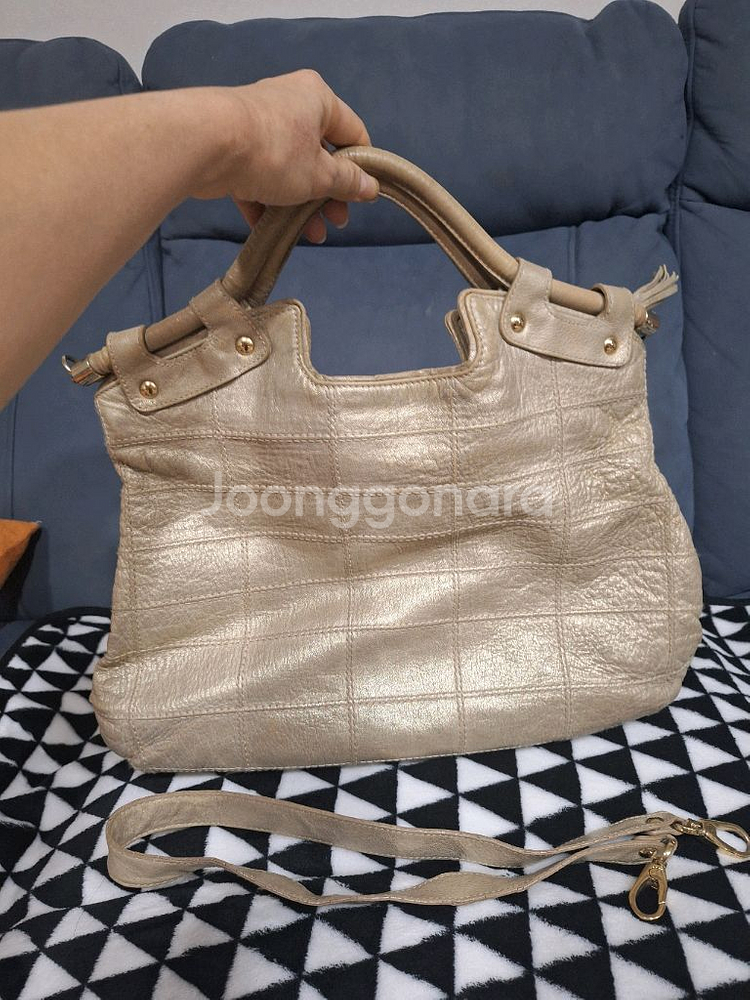 (정품)페라가모 숄더백--0