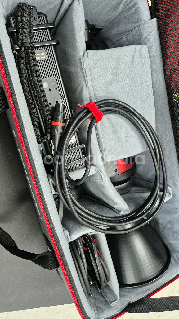 (조명)어퓨쳐 COB 300d II + 라이트돔 II--6