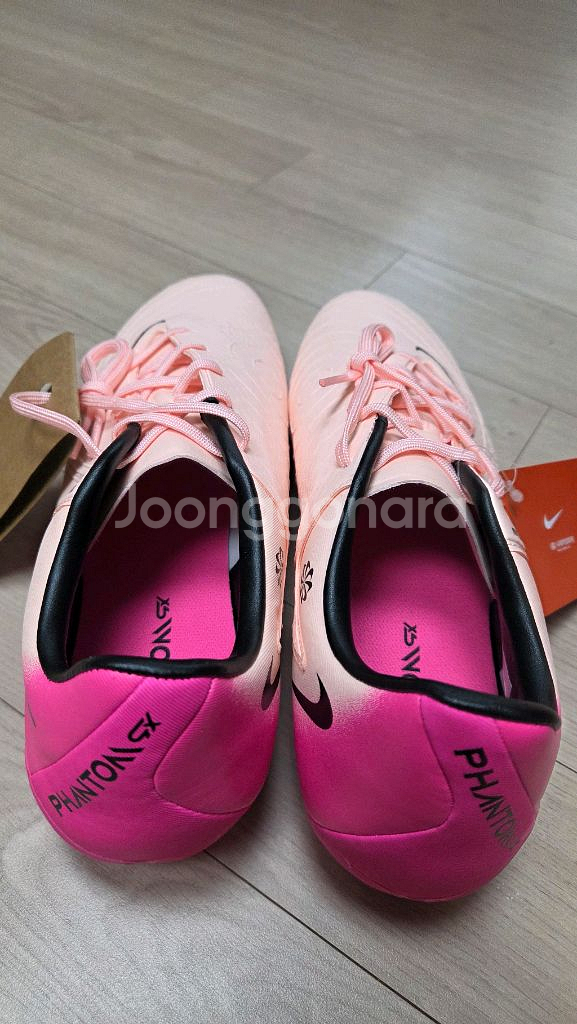 나이키 팬텀 축구화 270mm/275mm 새상품--2