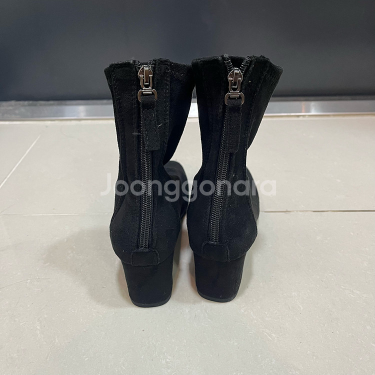 사뿐 스웨이드 삭스 앵클부츠 (225, 5cm) 새상품--8