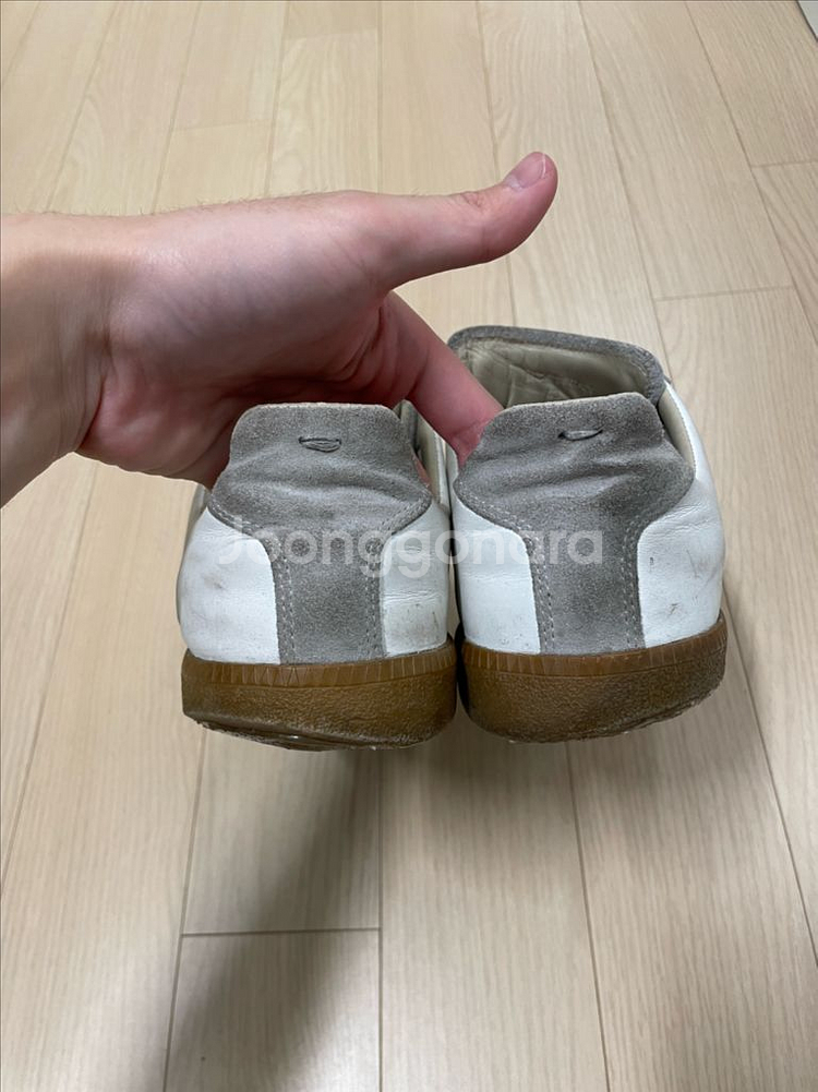 메종 마르지엘라 독일군 스니커즈 43사이즈--2