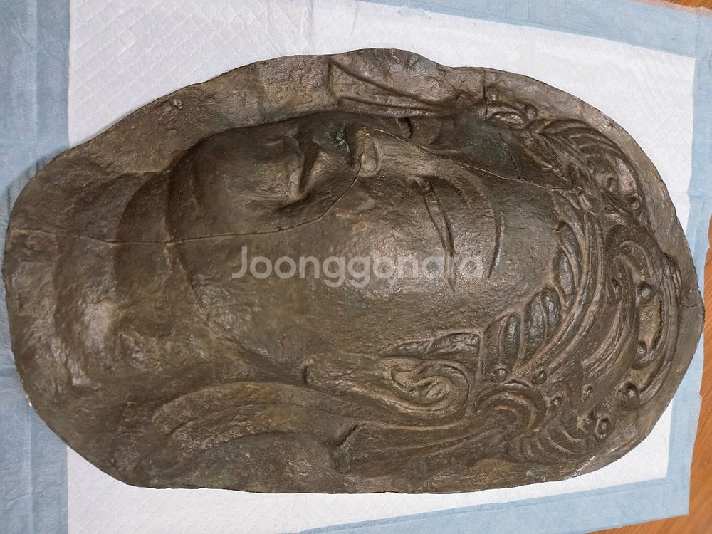 황동불상 벽걸이--1