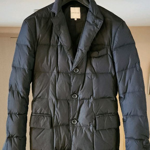 에잇세컨즈 다운코트