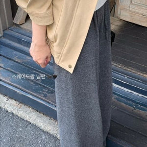 레예마켓 Loro 로로 니트팬츠 차콜