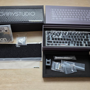 Macross65 마크로스65 커스텀 키보드 팝니다