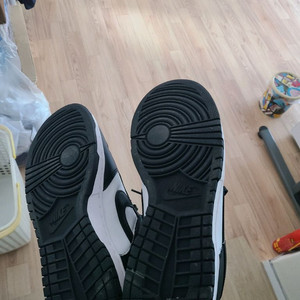 [새상품]나이키 덩크로우 범고래 275 팝니다