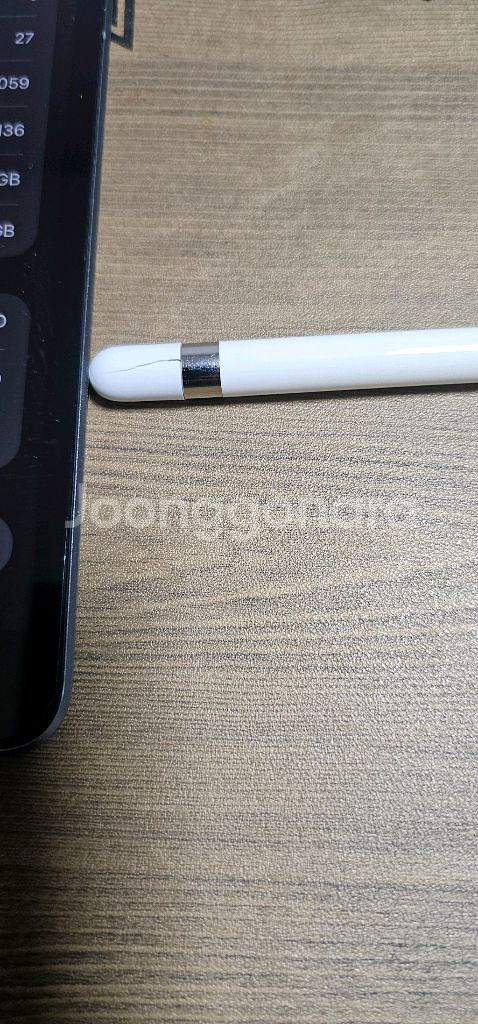 아이패드 Air3 256GB + 애플펜슬 + 키보드케이--2