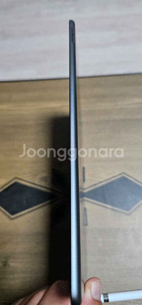 아이패드 Air3 256GB + 애플펜슬 + 키보드케이--5