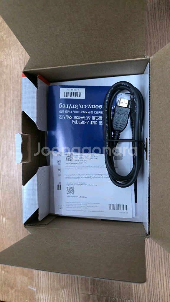 소니 FDR AX43A 4K 핸디캠 캠코더--1