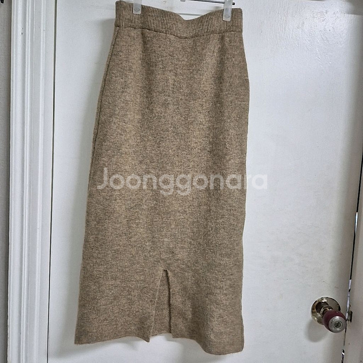 울 니트 셋업 (가디건+스커트)--5