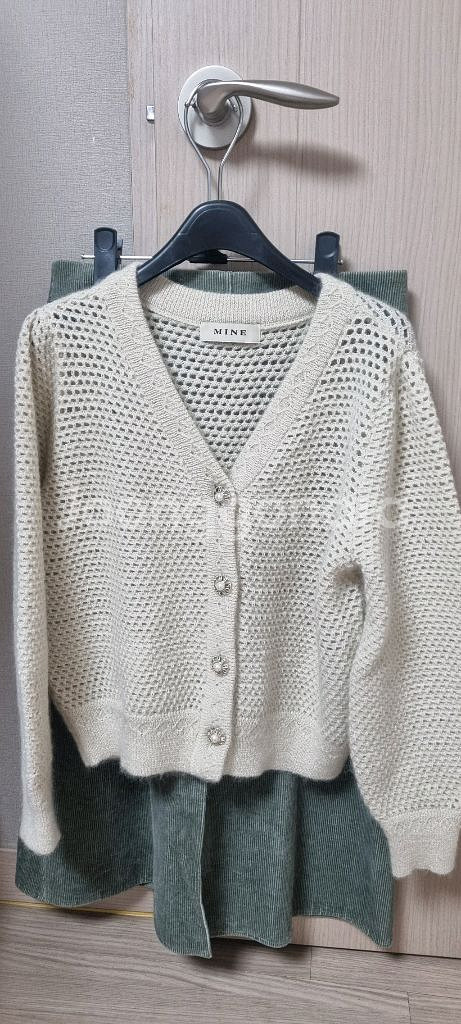 한섬 마인 스커트 + 가디건 세트--2