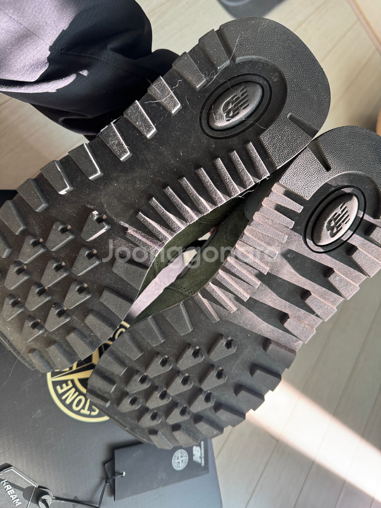 뉴발란스 574 스톤아일랜드 레거시 그린--1