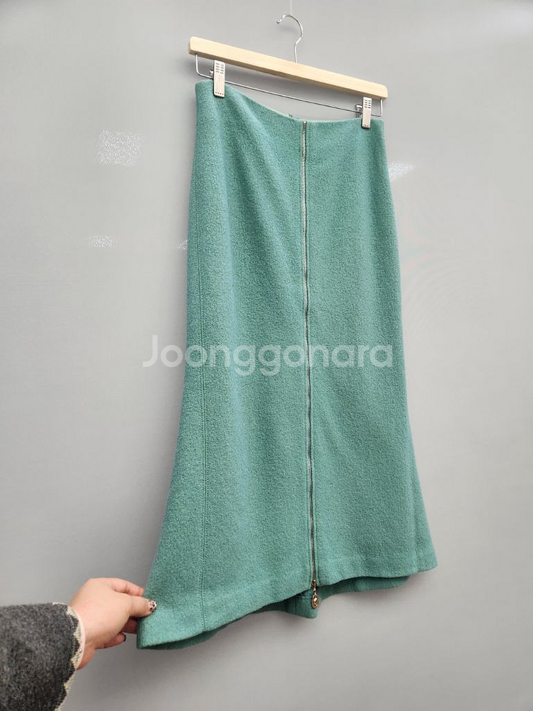 듀엘 민트컬러 지퍼 포인트 스커트--1