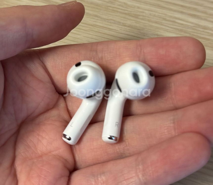 애플 에어팟 프로 3세대 에어팟 프로3 판매합니다--3