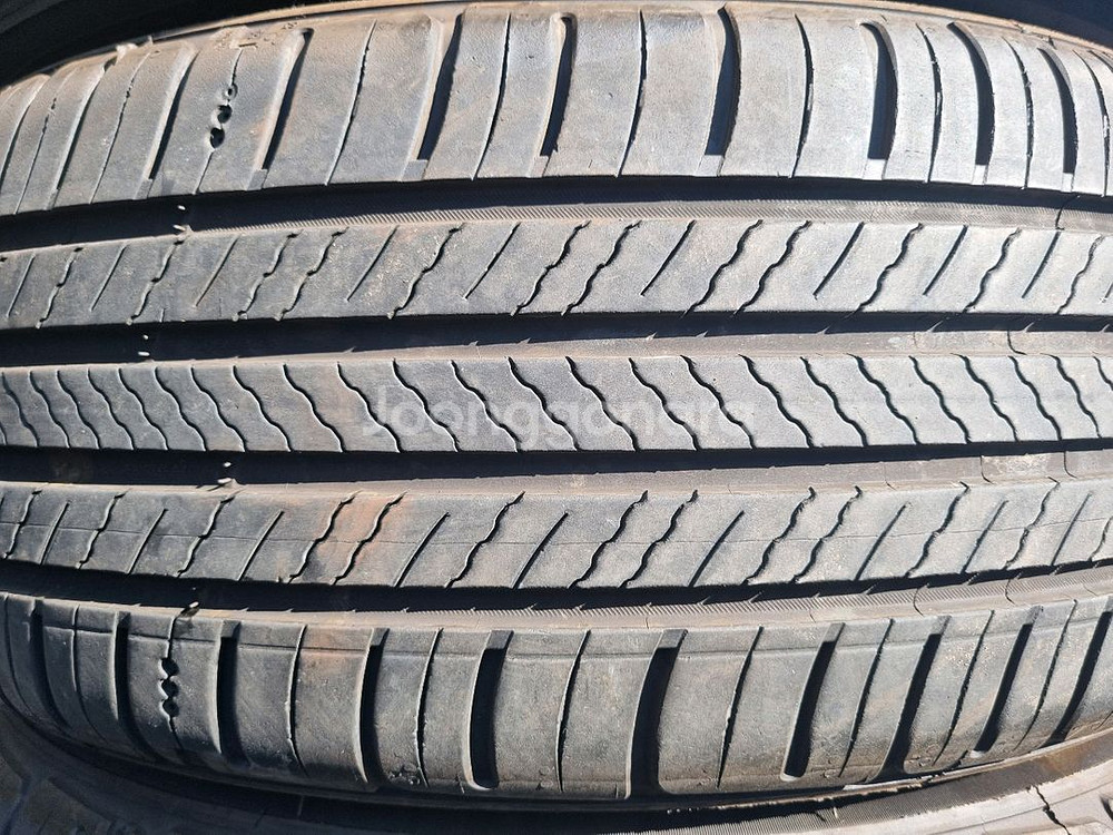 205 60 16 미쉐린 올시즌2 임판급 중고판매--1