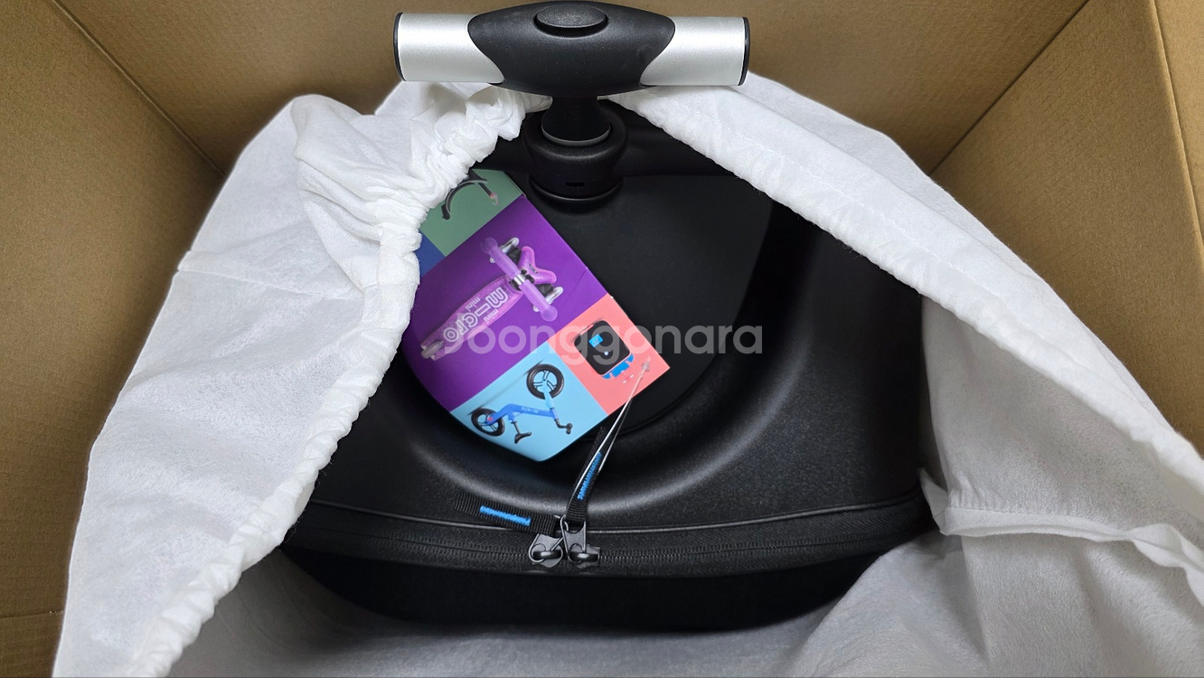 마이크로킥보드 마이크로 러기지 이지 블랙 라이트 포함 198000원에 팔게요--6