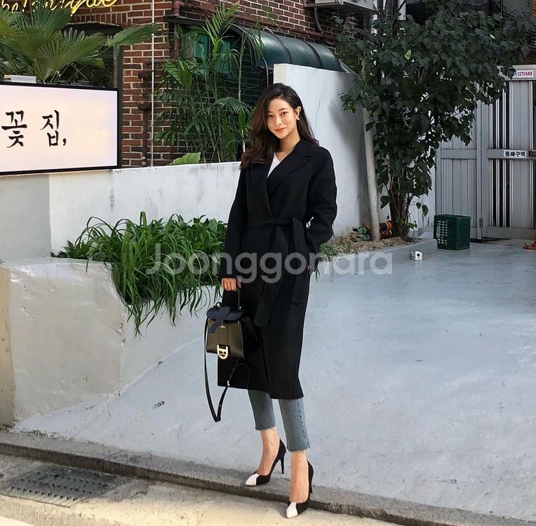 나는꽃 아이오네 핸드메이드 코트 블랙--2