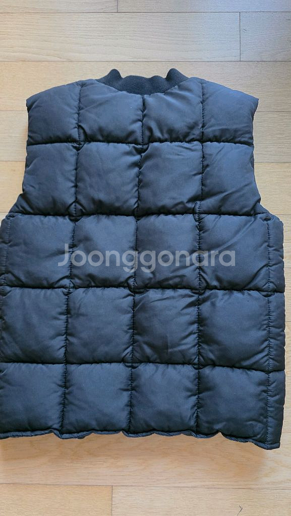 갭키즈 패딩조끼 130정도 사이즈11--1