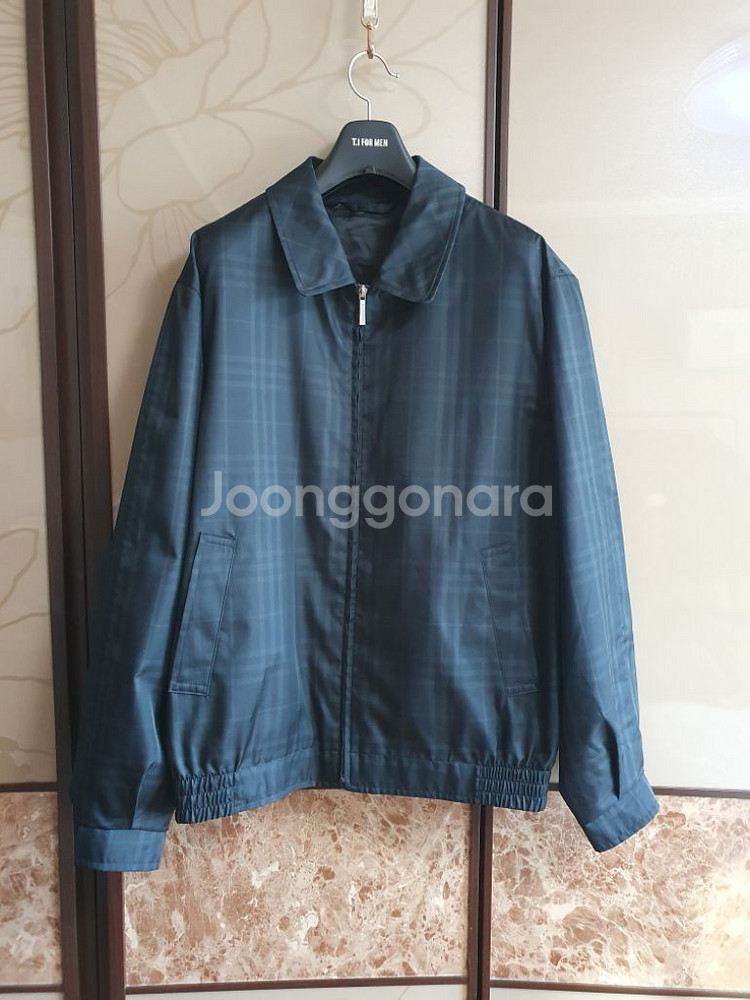 버버리 런던 노바체크 스윙톱 자켓 L--0