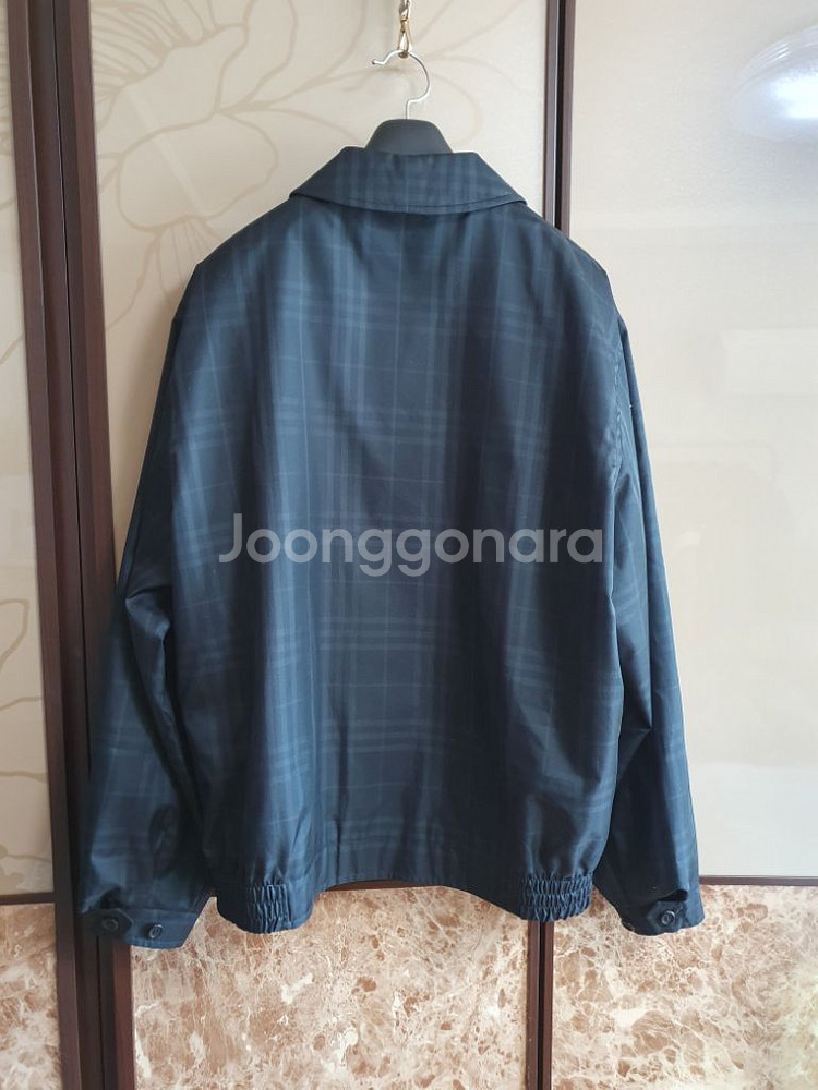 버버리 런던 노바체크 스윙톱 자켓 L--1