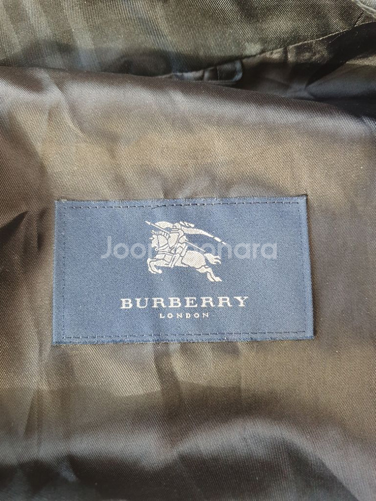 버버리 런던 노바체크 스윙톱 자켓 L--2