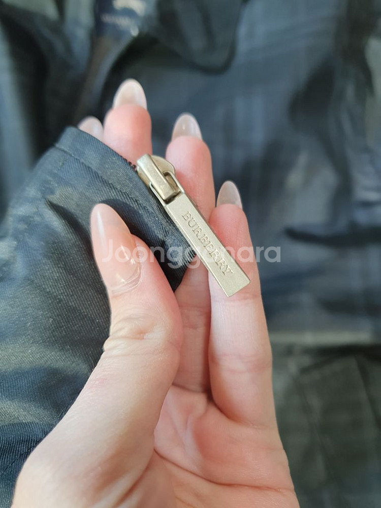 버버리 런던 노바체크 스윙톱 자켓 L--4