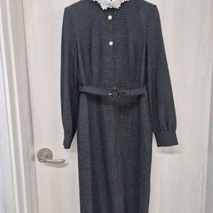 모조에스핀 레이스카라 원피스