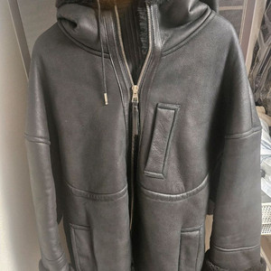 송지오 천연가죽 후드무스탕